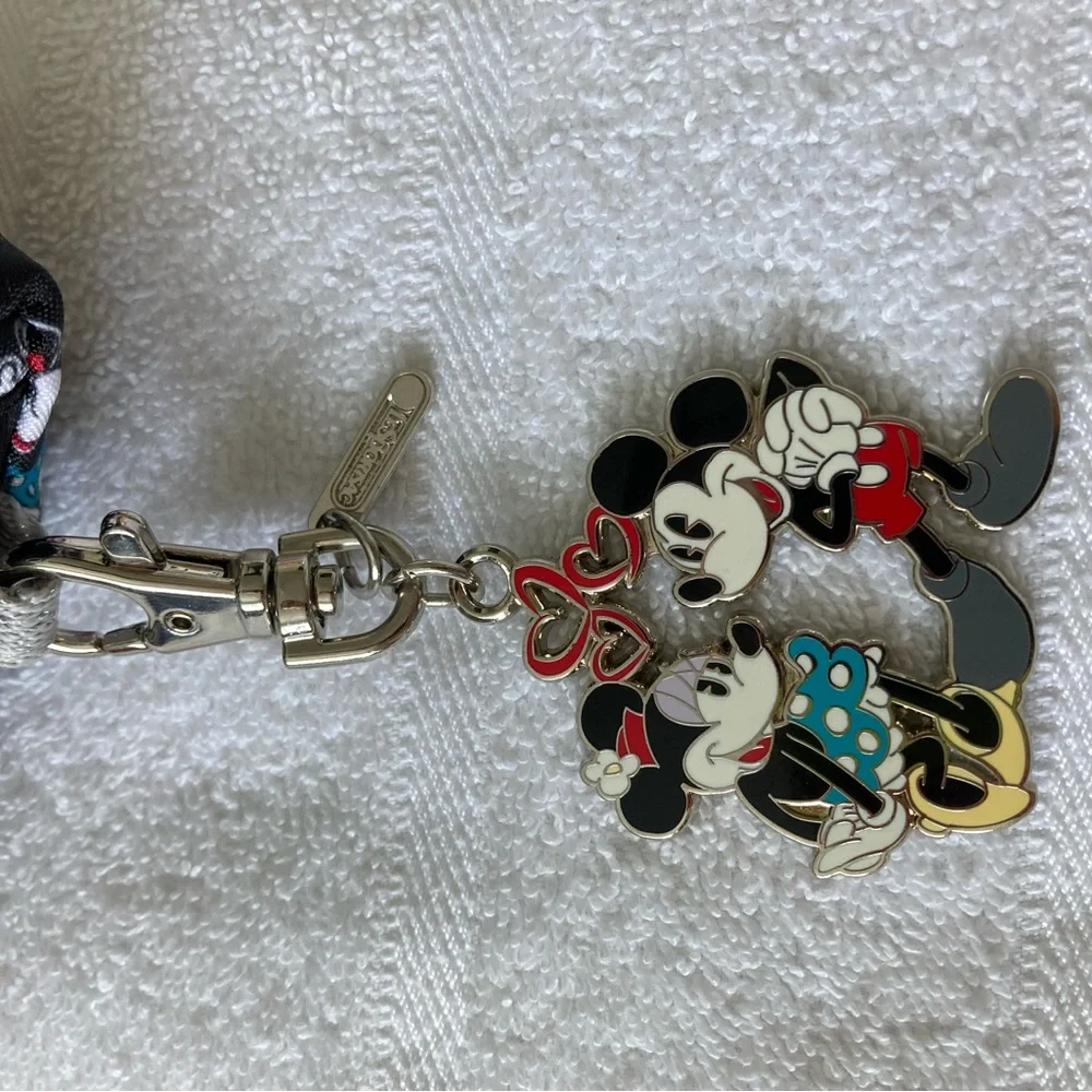 Lesportsac Disney Store Mickey Loves Minnie Cosmetic Pouch w Keychain Like NEW - Picture 7 of 8
